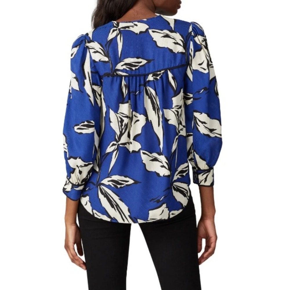 Veronica Beard Blue and Cream Floral Print Blouse - Picture 3 of 13